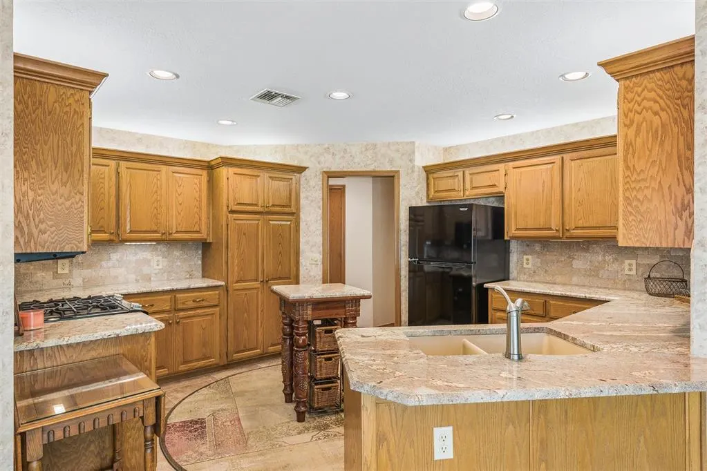 Photo 12 — 600 NW 143rd Street, Edmond, OK 73013