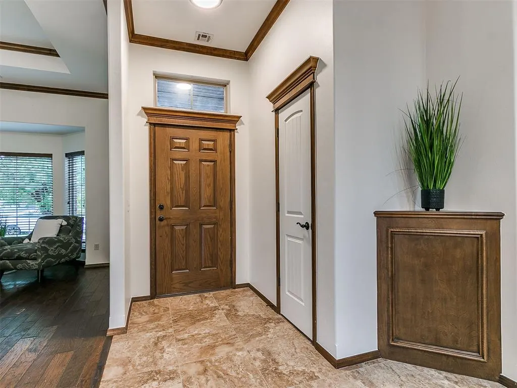 Photo 9 — 19128 Summer Grove Avenue, Edmond, OK 73012