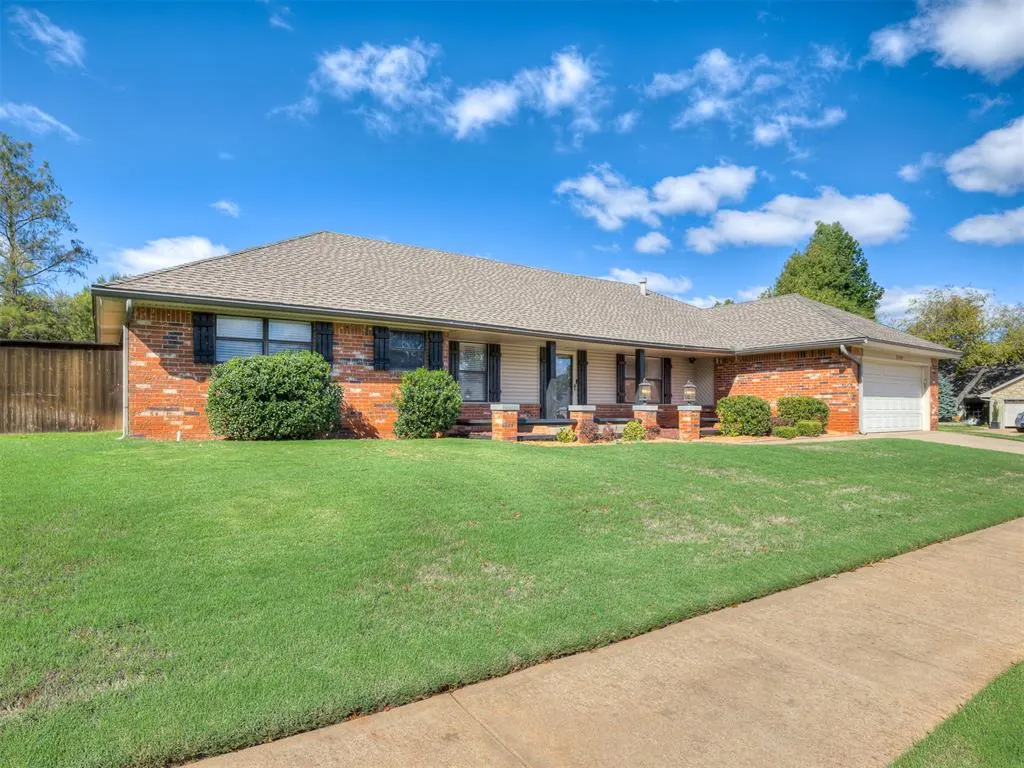 Photo 4 — 13109 Silver Eagle Trail, Edmond, OK 73013