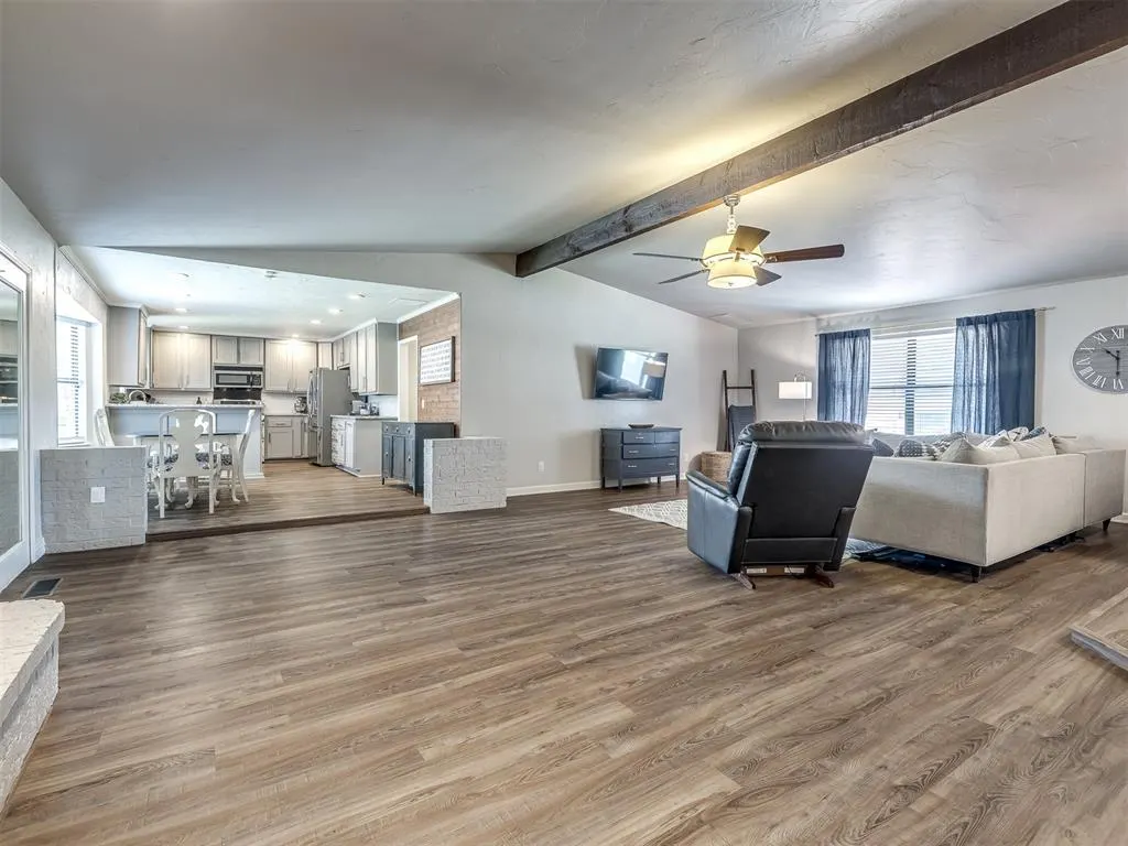 Photo 9 — 13109 Silver Eagle Trail, Edmond, OK 73013