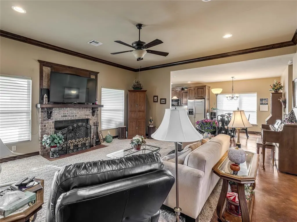 Photo 7 — 13108 Rock Meadows Circle, Oklahoma City, OK 73142