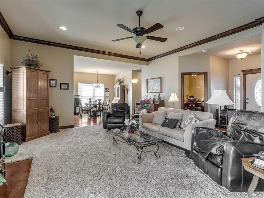 Photo 9 — 13108 Rock Meadows Circle, Oklahoma City, OK 73142