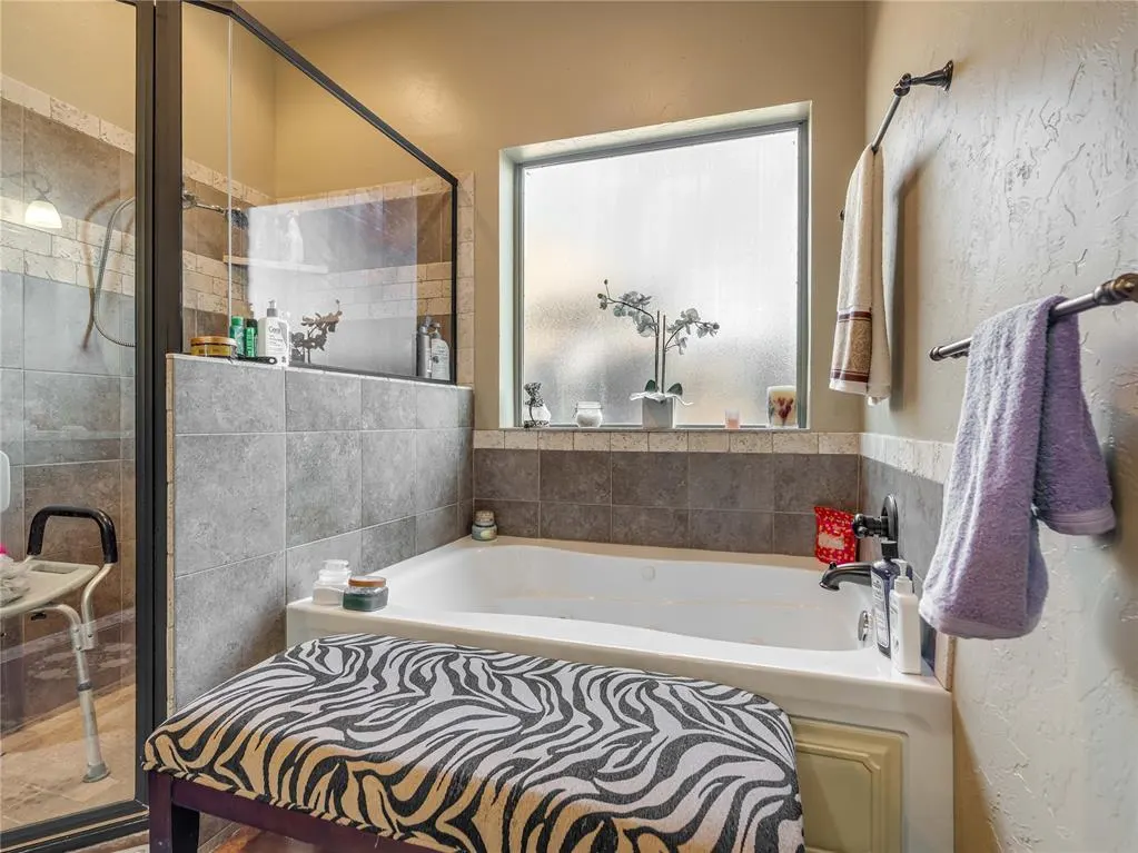 Photo 20 — 13108 Rock Meadows Circle, Oklahoma City, OK 73142