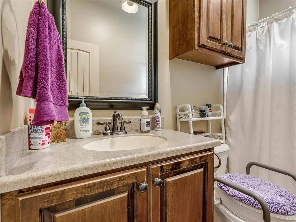 Photo 28 — 13108 Rock Meadows Circle, Oklahoma City, OK 73142