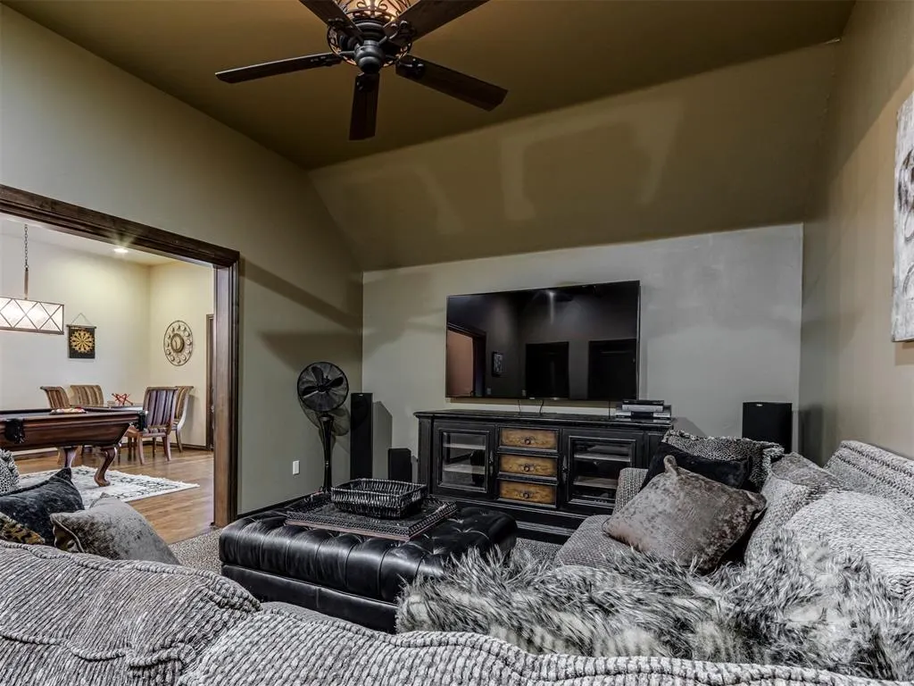 Photo 35 — 616 Beckman Court, Yukon, OK 73099