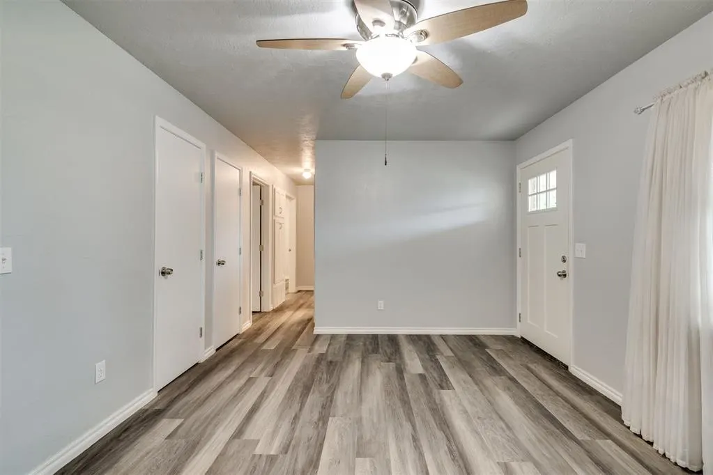 Photo 10 — 940 N Bradley Avenue, Oklahoma City, OK 73127