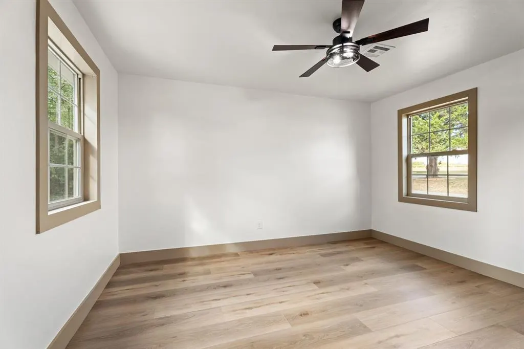 Photo 33 — 20780 NE 63rd Street, Harrah, OK 73045