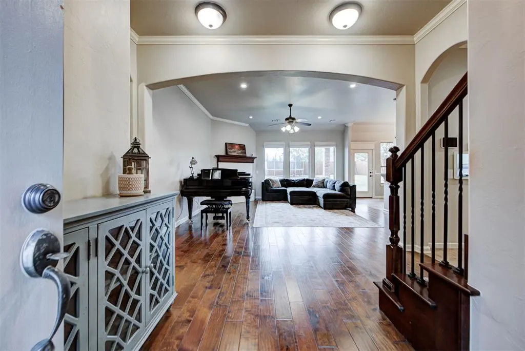 Photo 4 — 19004 Barnstable Court, Edmond, OK 73012