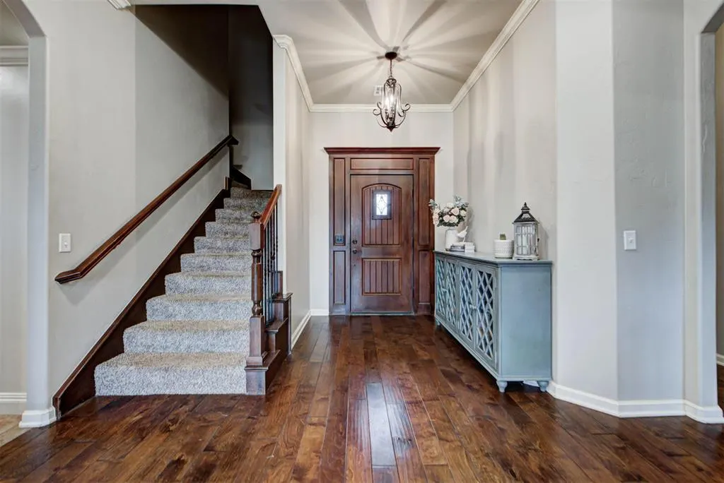 Photo 5 — 19004 Barnstable Court, Edmond, OK 73012
