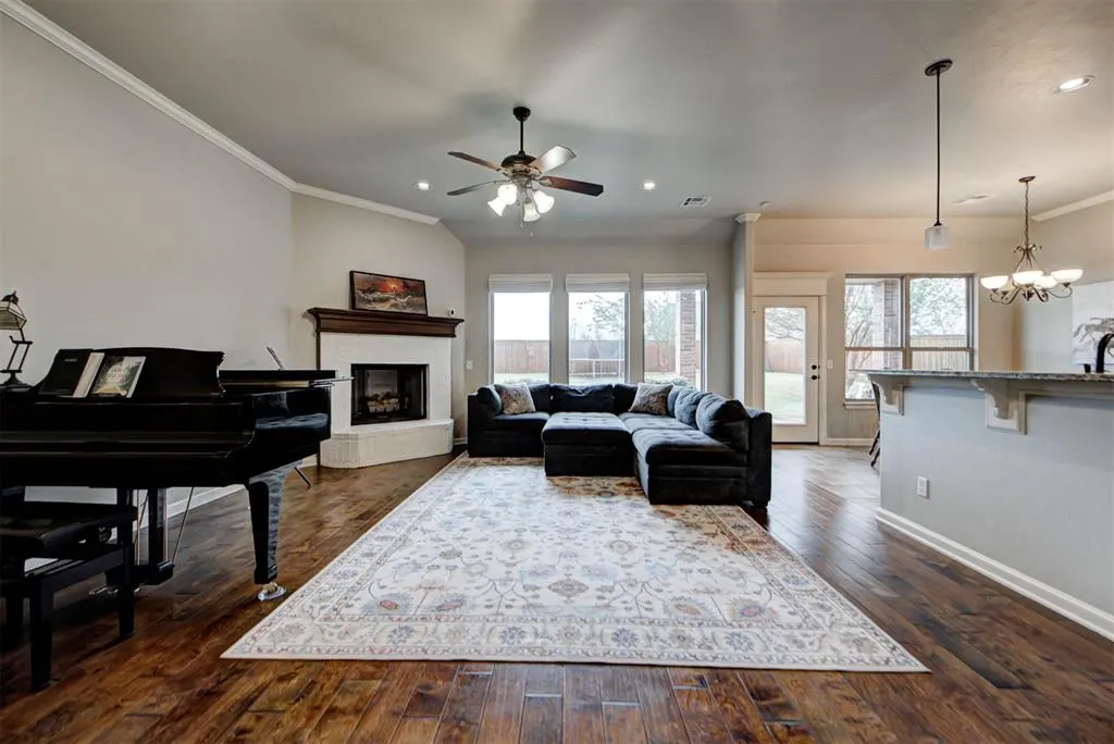 Photo 7 — 19004 Barnstable Court, Edmond, OK 73012