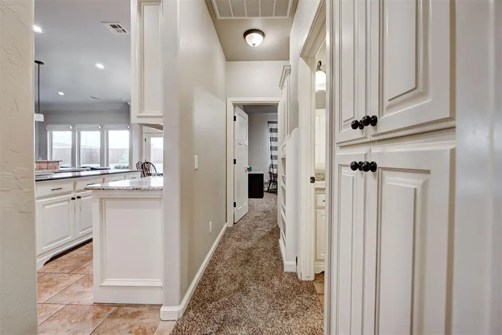Photo 35 — 19004 Barnstable Court, Edmond, OK 73012