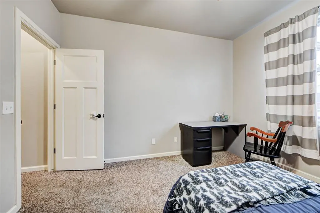 Photo 38 — 19004 Barnstable Court, Edmond, OK 73012