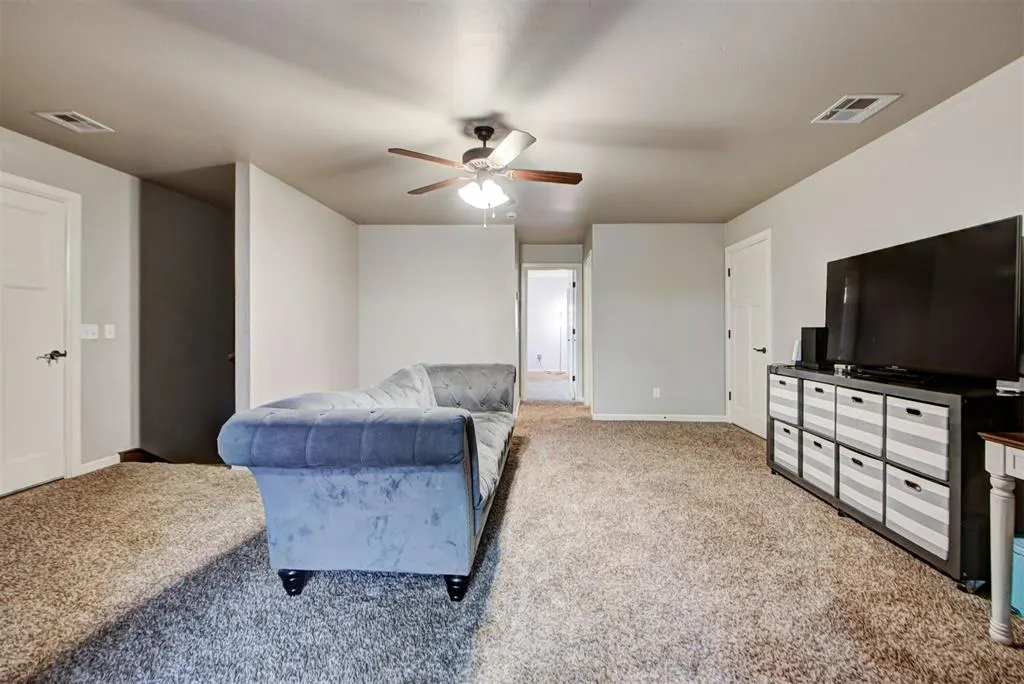 Photo 41 — 19004 Barnstable Court, Edmond, OK 73012