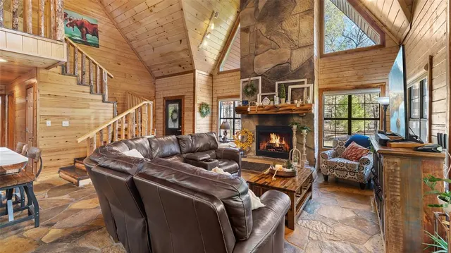 Photo 4 — 263 Orca Road, Broken Bow, OK 74728