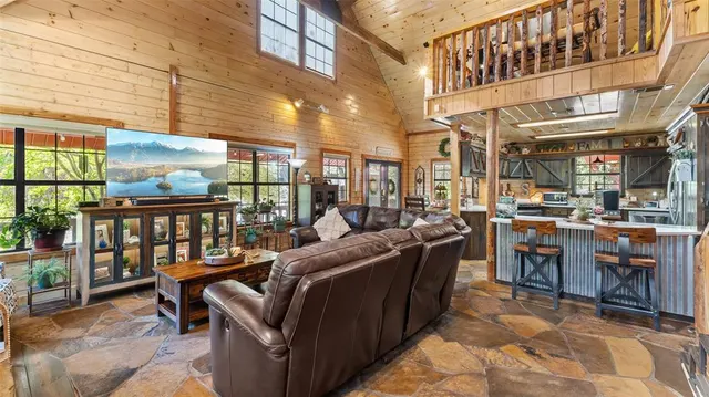 Photo 7 — 263 Orca Road, Broken Bow, OK 74728