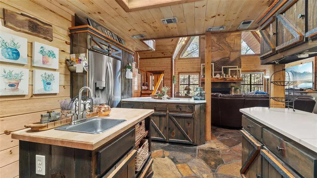 Photo 14 — 263 Orca Road, Broken Bow, OK 74728