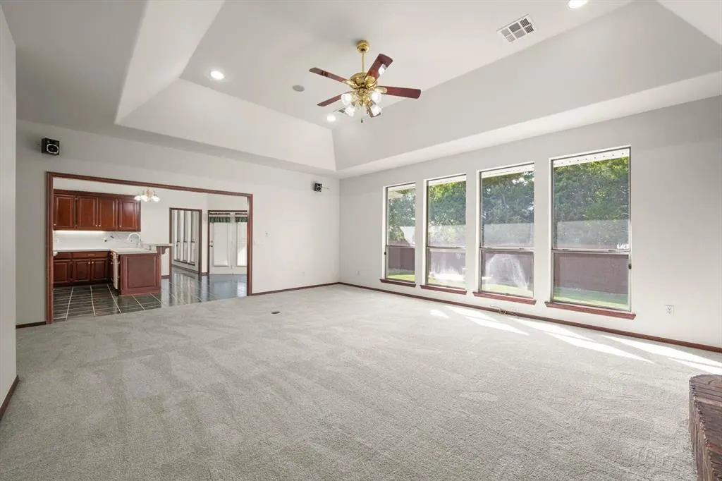 Photo 6 — 19417 Yearling Way, Edmond, OK 73012