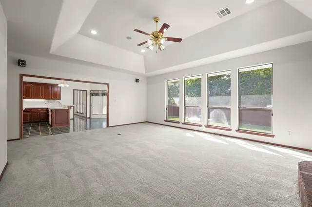 Photo 6 — 19417 Yearling Way, Edmond, OK 73012