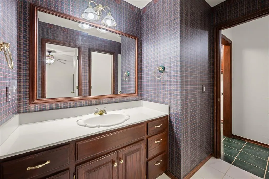 Photo 13 — 19417 Yearling Way, Edmond, OK 73012