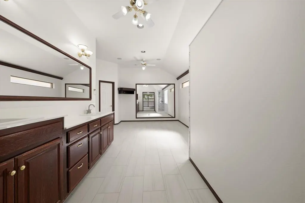 Photo 19 — 19417 Yearling Way, Edmond, OK 73012