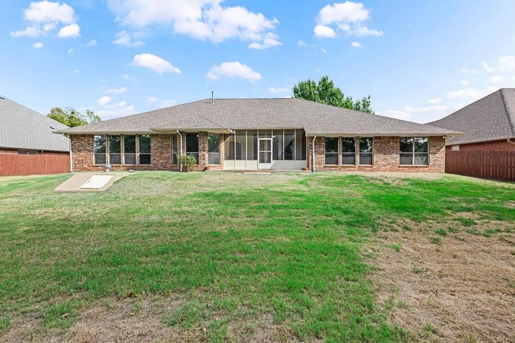 Photo 33 — 19417 Yearling Way, Edmond, OK 73012
