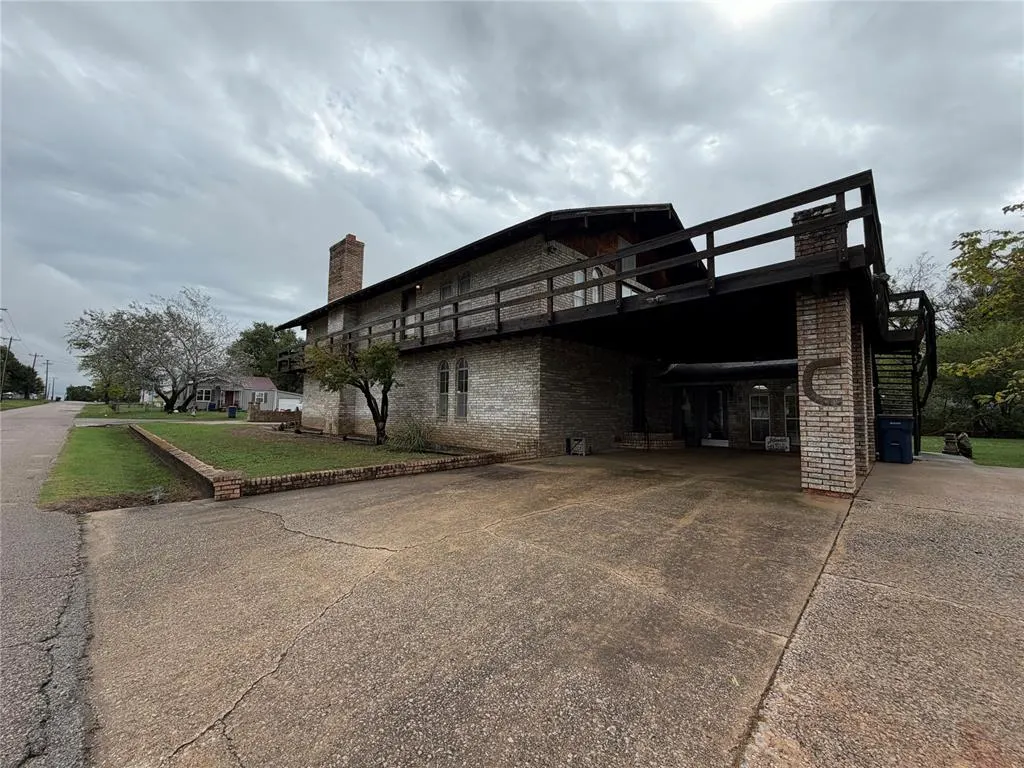 Front exterior — 1329 Eureka Street, Seminole, OK 74868