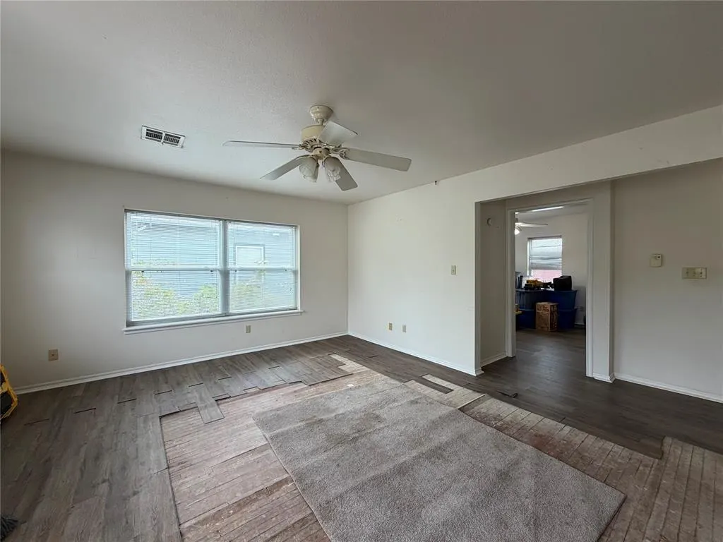Photo 2 — 1327 Eureka Street, Seminole, OK 74868