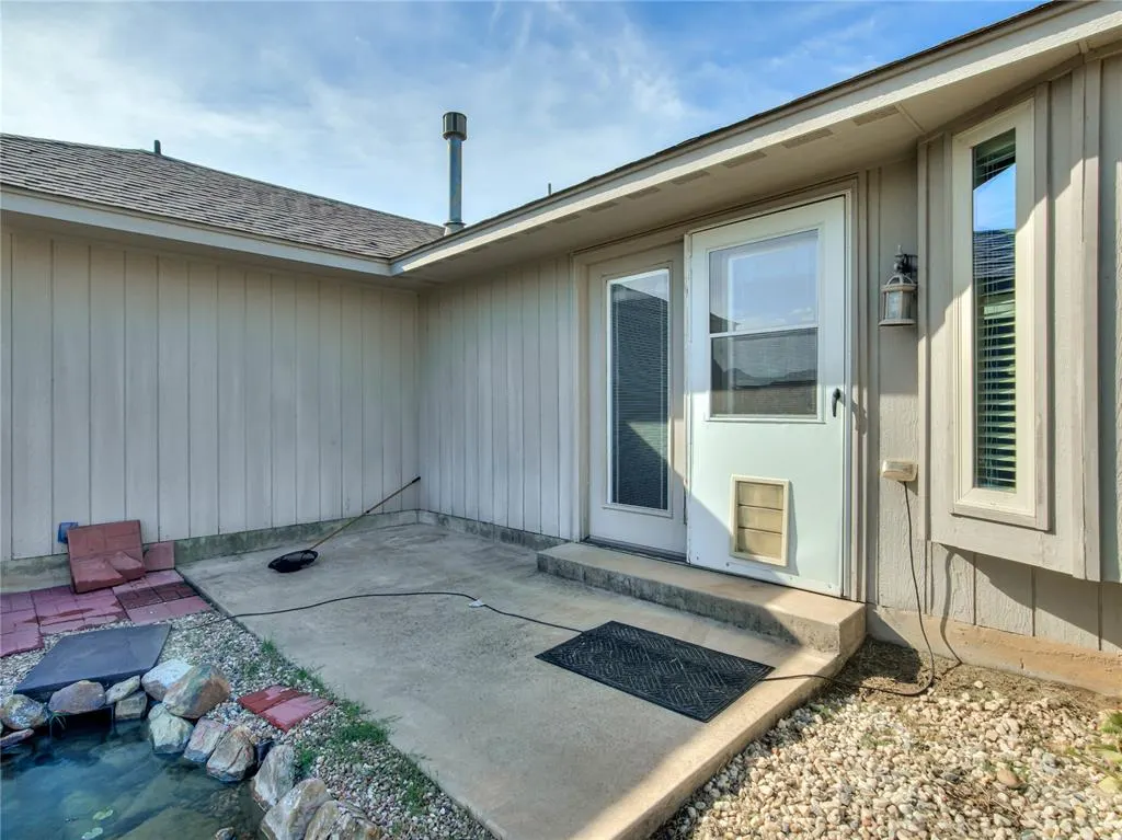 Photo 36 — 604 Heather Lane, Moore, OK 73160