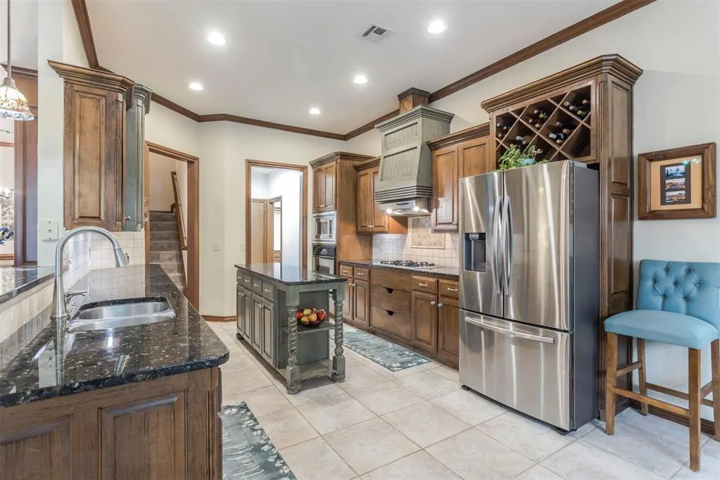 Photo 15 — 16120 Promontory Road, Edmond, OK 73013