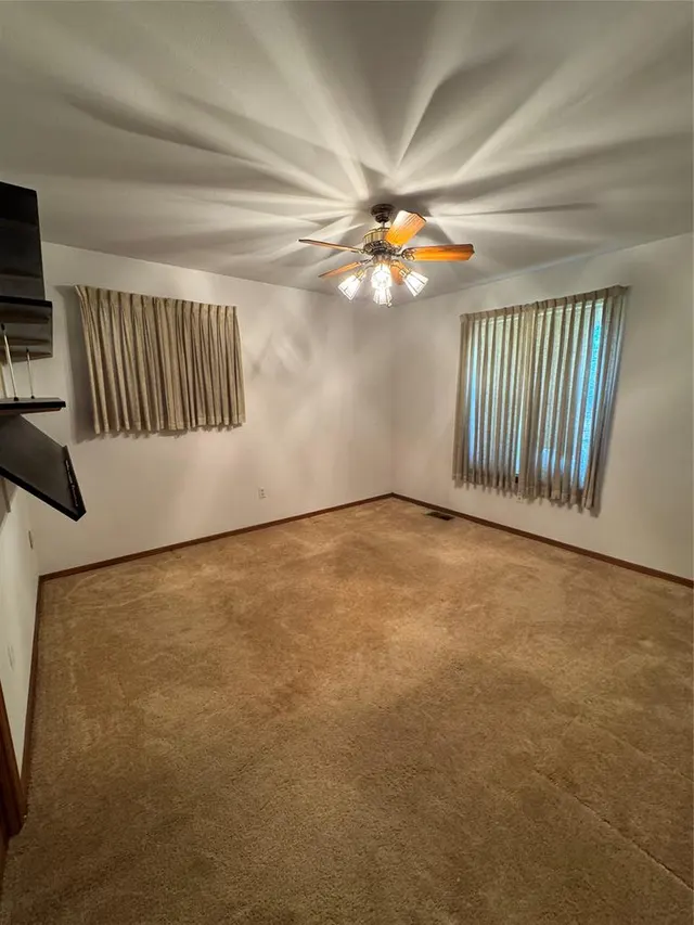 Photo 6 — 3640 Sunvalley Drive, Midwest City, OK 73110