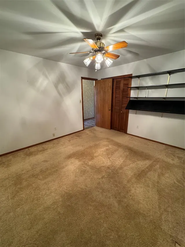 Photo 8 — 3640 Sunvalley Drive, Midwest City, OK 73110