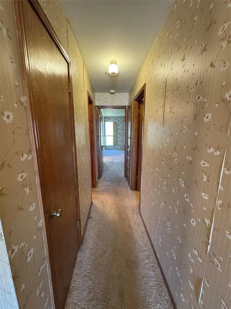 Photo 9 — 3640 Sunvalley Drive, Midwest City, OK 73110