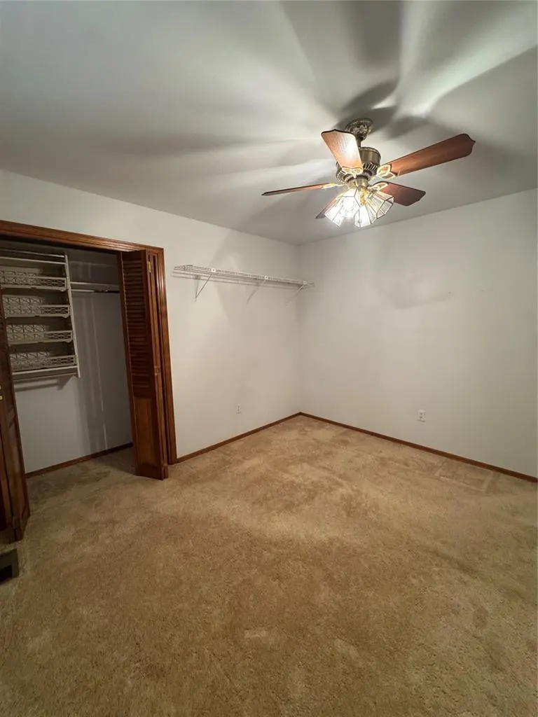 Photo 13 — 3640 Sunvalley Drive, Midwest City, OK 73110