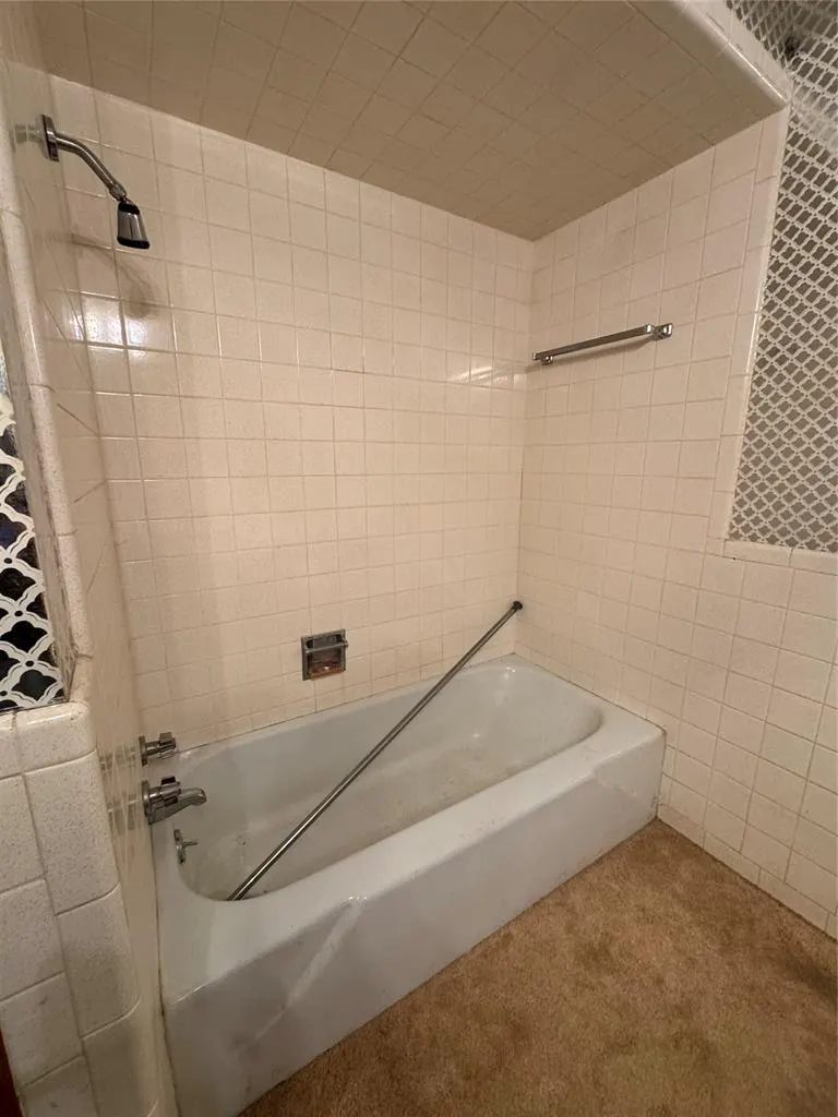 Photo 15 — 3640 Sunvalley Drive, Midwest City, OK 73110