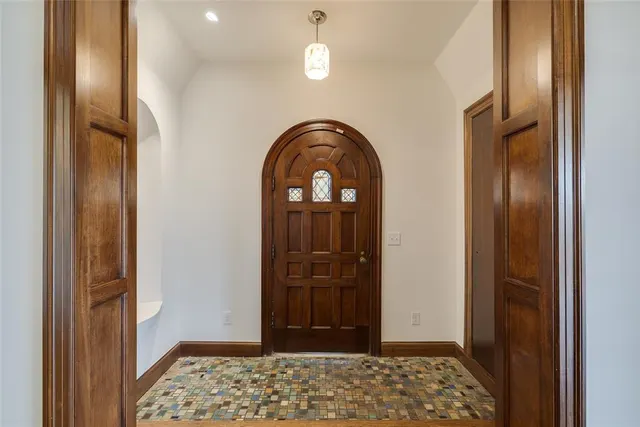 Photo 6 — 644 NE 14th Street, Oklahoma City, OK 73104