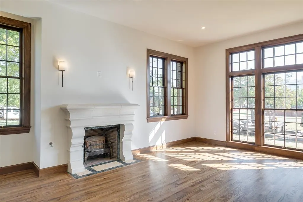 Photo 7 — 644 NE 14th Street, Oklahoma City, OK 73104
