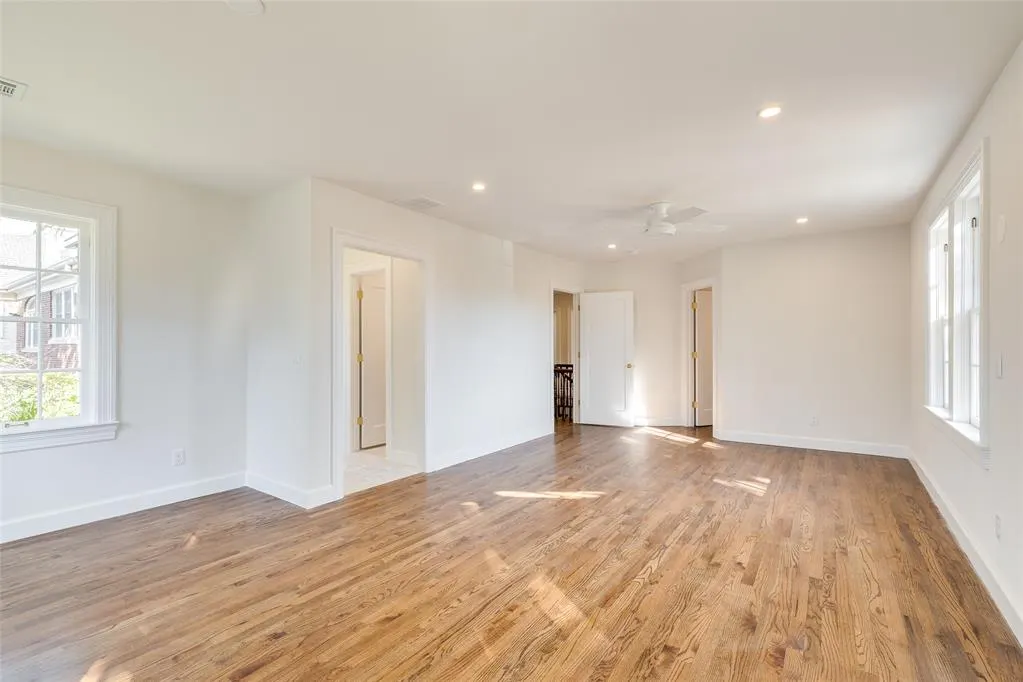 Photo 19 — 644 NE 14th Street, Oklahoma City, OK 73104