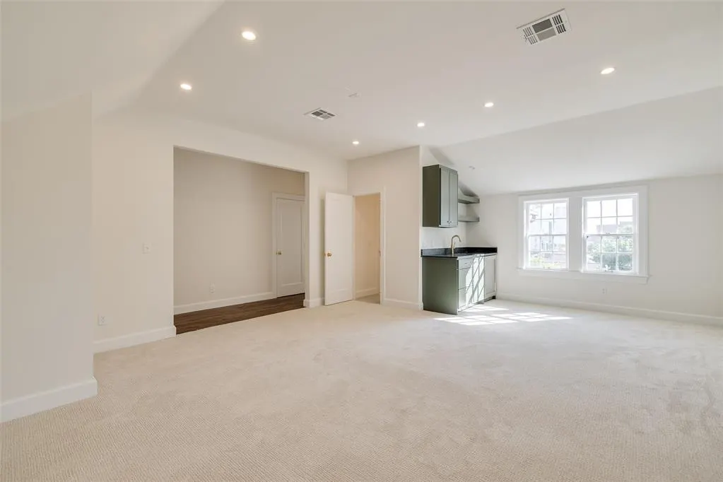 Photo 40 — 644 NE 14th Street, Oklahoma City, OK 73104