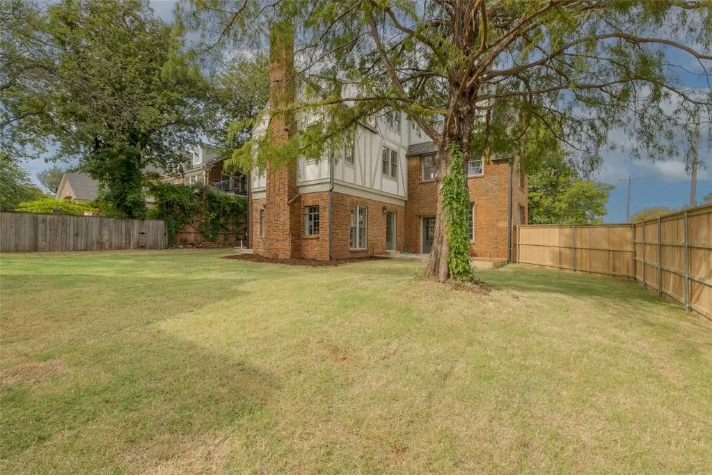 Photo 45 — 644 NE 14th Street, Oklahoma City, OK 73104