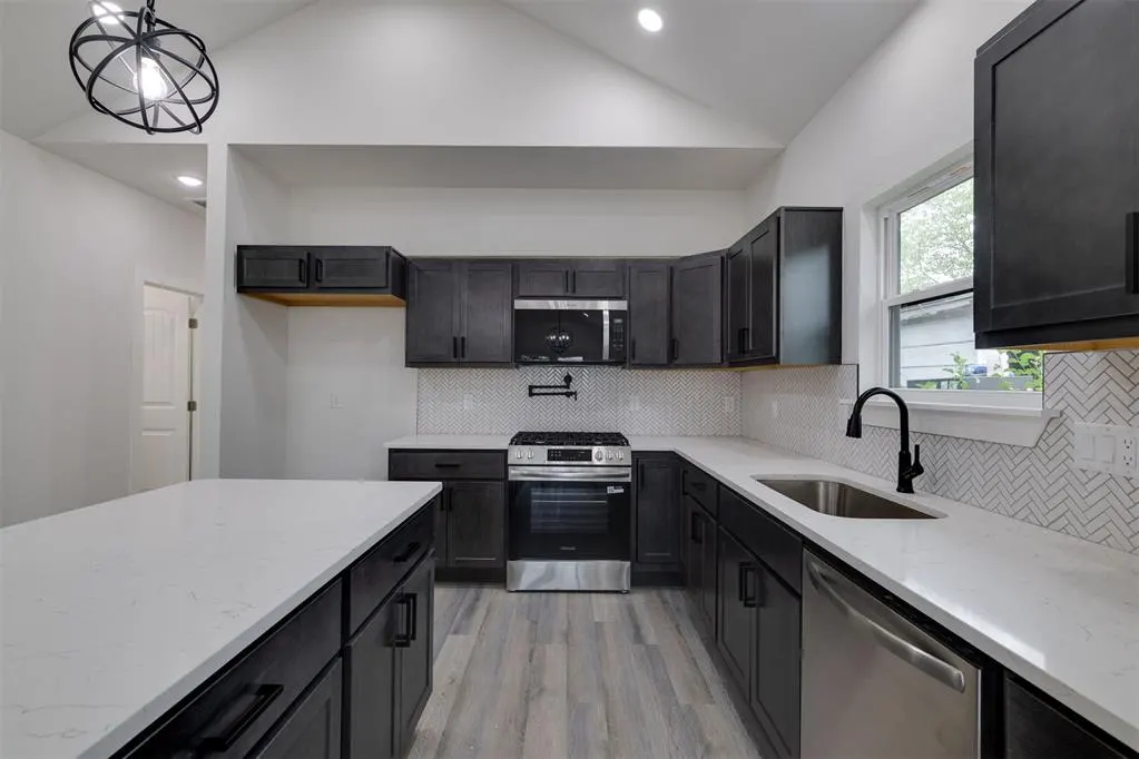Photo 12 — 415 SE 54th Street, Oklahoma City, OK 73129