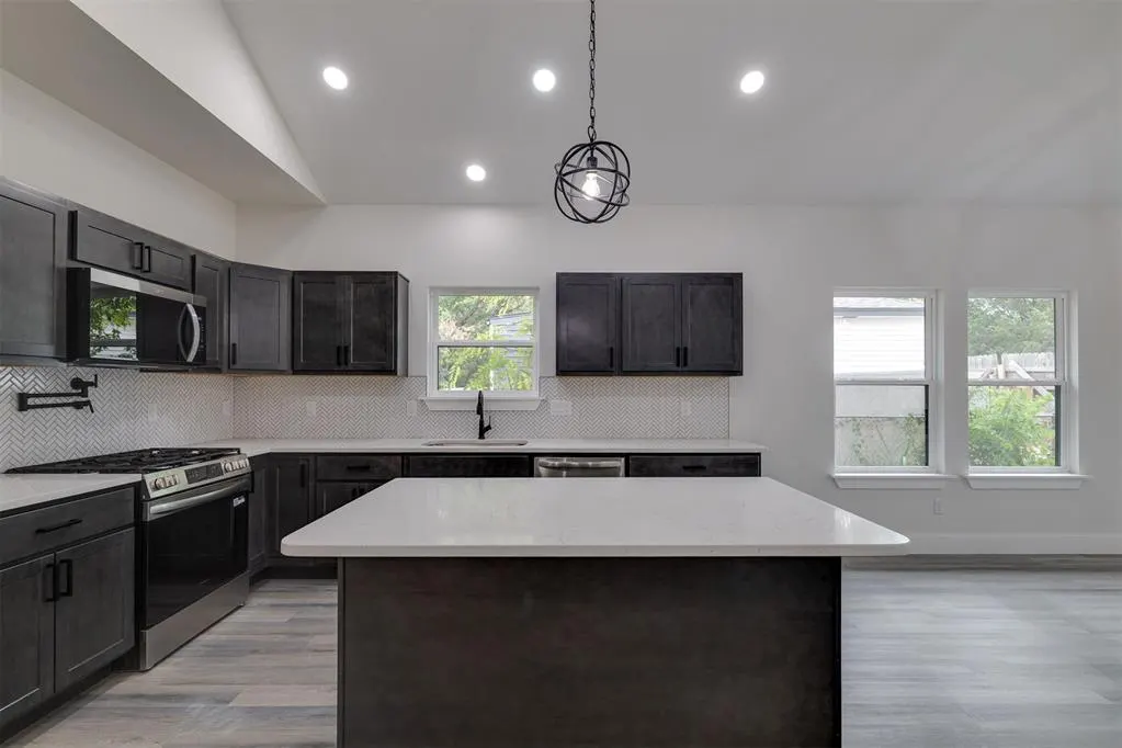 Photo 14 — 415 SE 54th Street, Oklahoma City, OK 73129