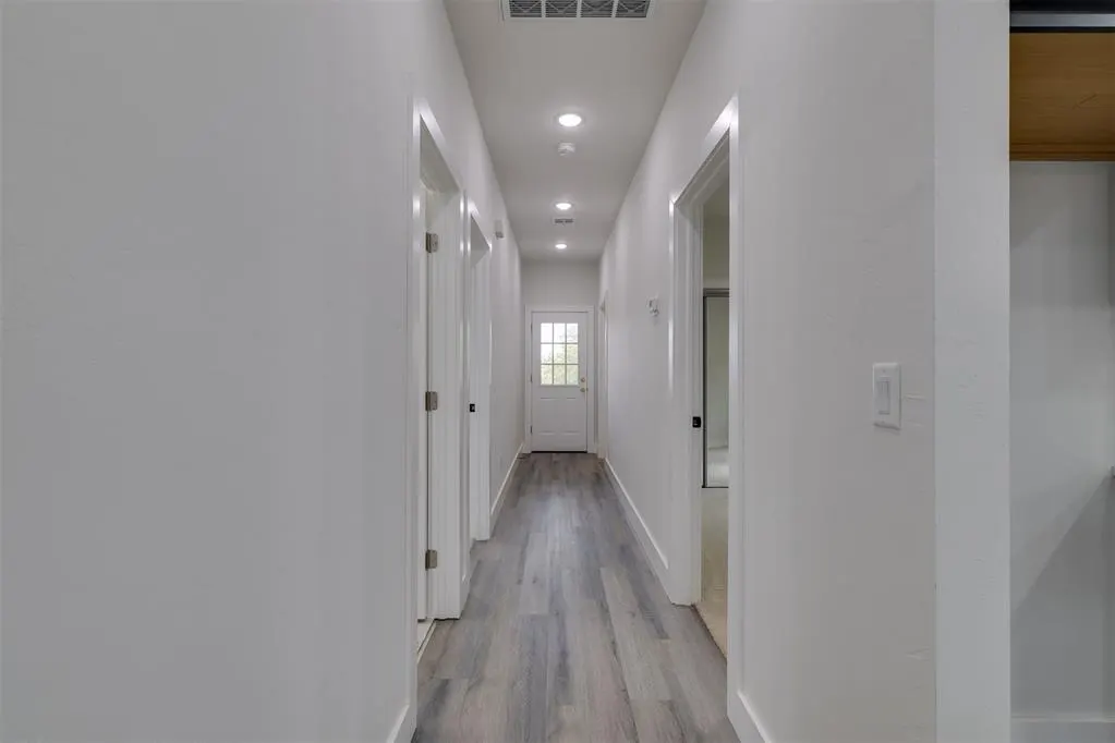 Photo 16 — 415 SE 54th Street, Oklahoma City, OK 73129