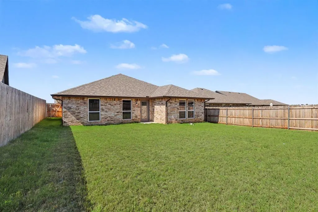 Photo 19 — 14644 Bedrock Lane, Yukon, OK 73099