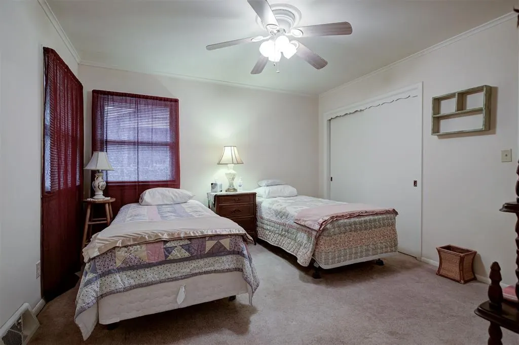Photo 16 — 1418 W Thompson Avenue, Enid, OK 73703