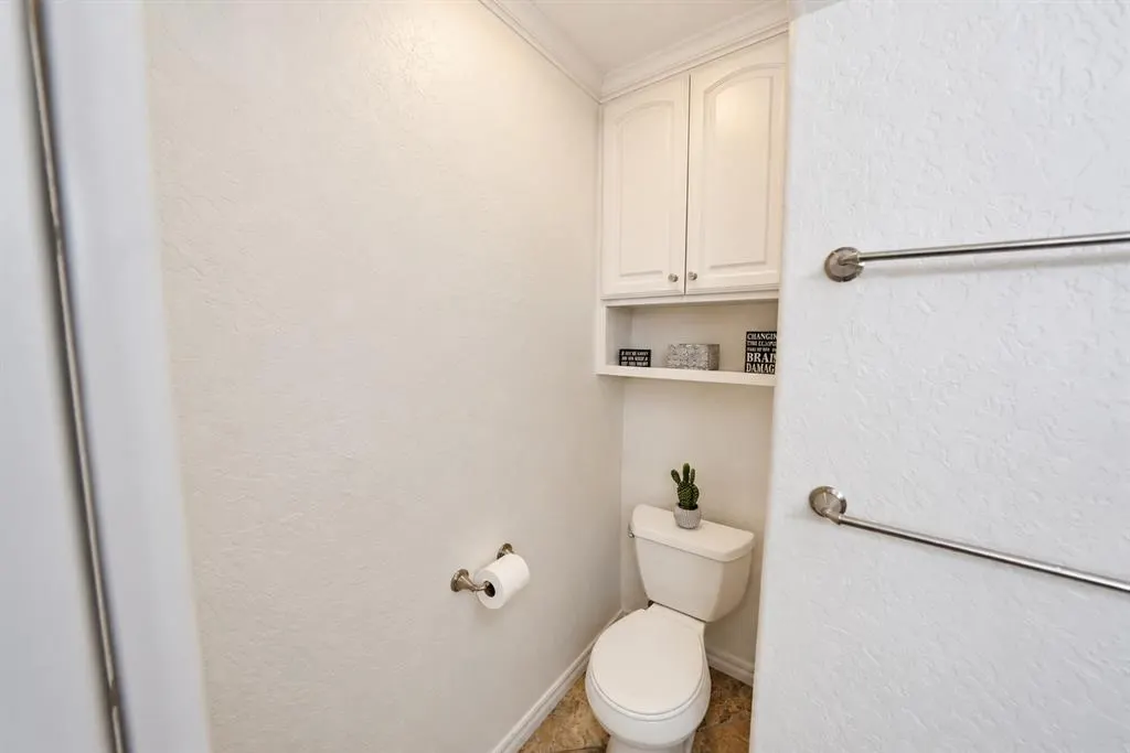 Photo 19 — 517 Cheswick Court, Norman, OK 73072