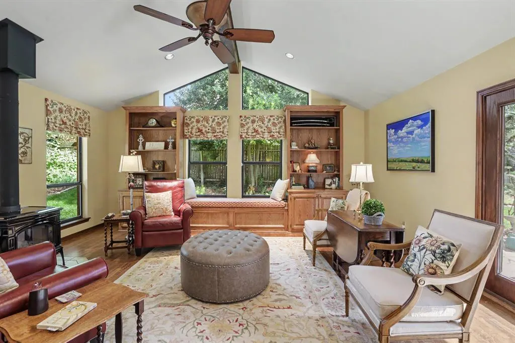 Photo 9 — 2212 Coachlight Drive, Edmond, OK 73013