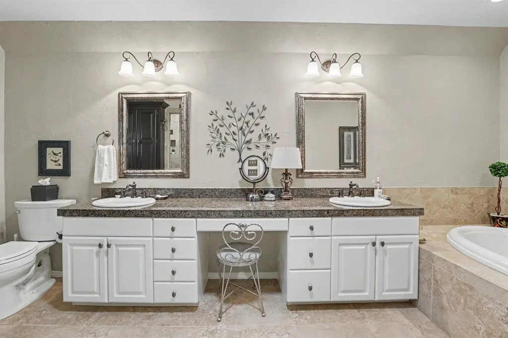 Photo 22 — 2212 Coachlight Drive, Edmond, OK 73013