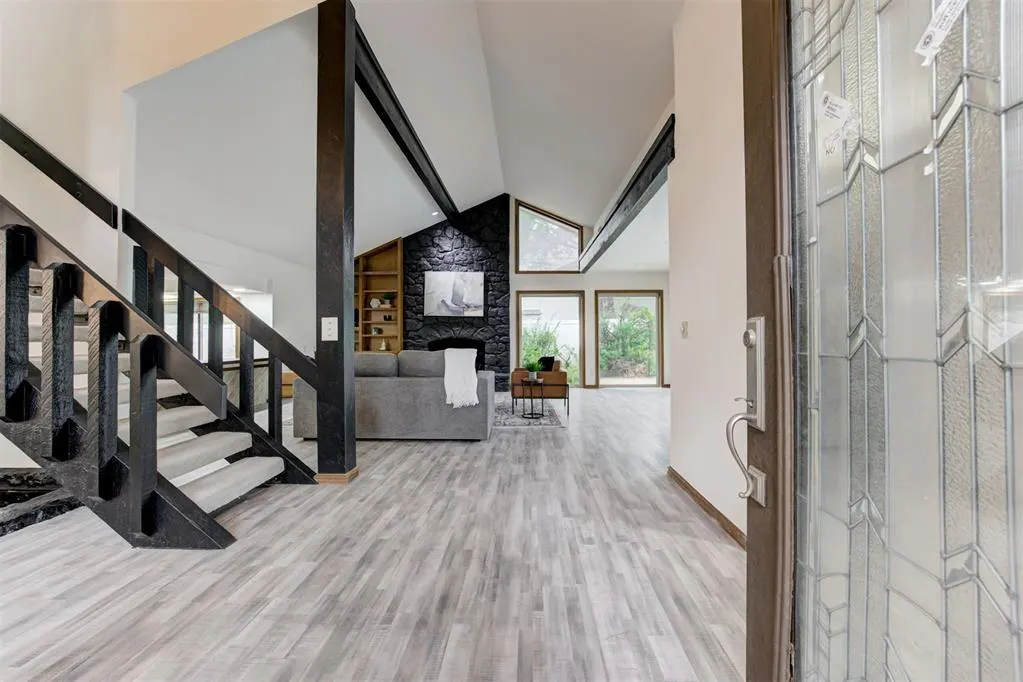 Photo 3 — 3021 Raintree Road, Oklahoma City, OK 73120