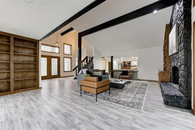 Photo 5 — 3021 Raintree Road, Oklahoma City, OK 73120
