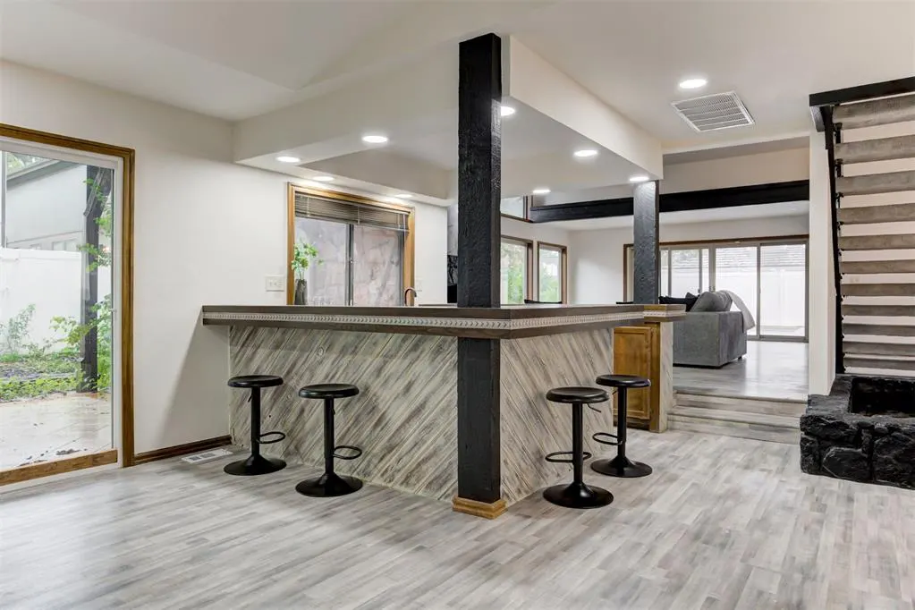 Photo 8 — 3021 Raintree Road, Oklahoma City, OK 73120